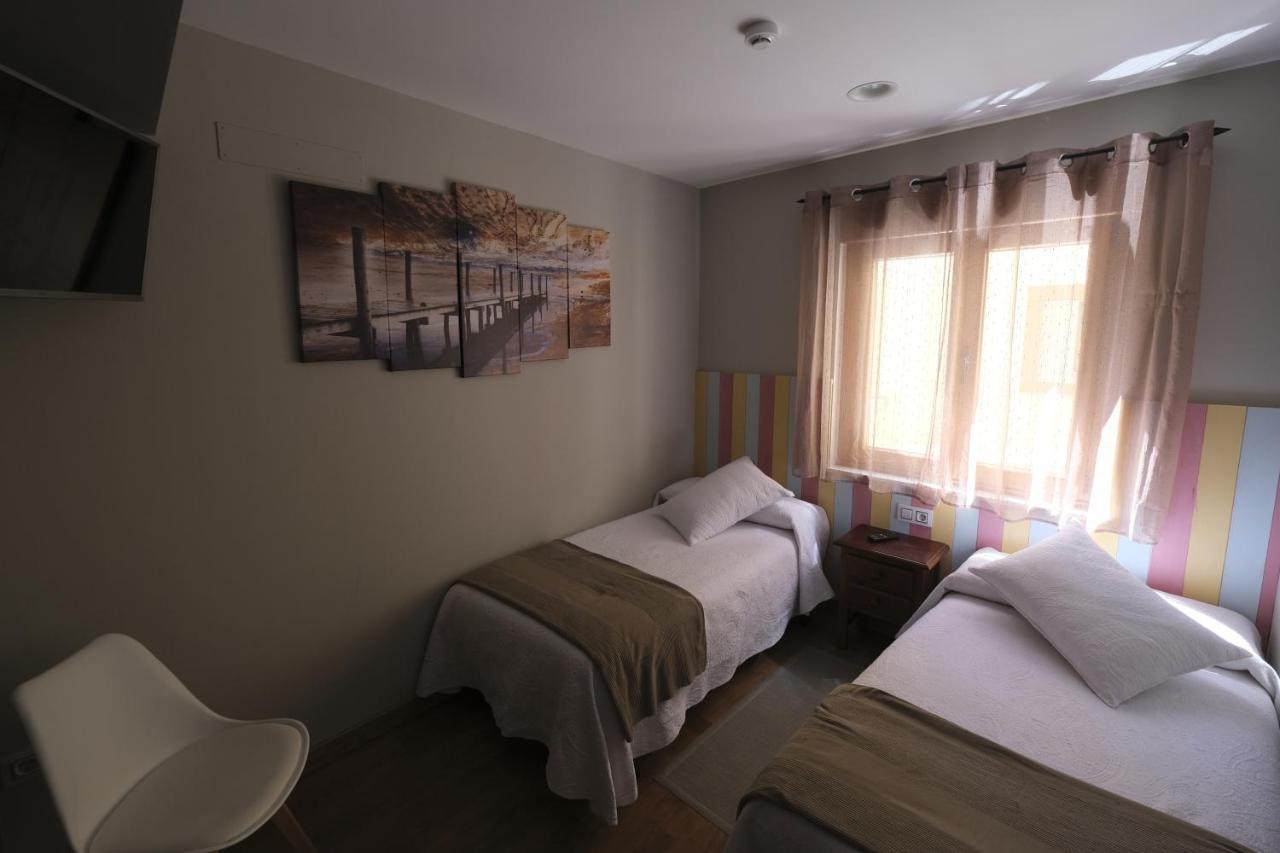 Hostal Restaurante Goya Пьедраита Экстерьер фото